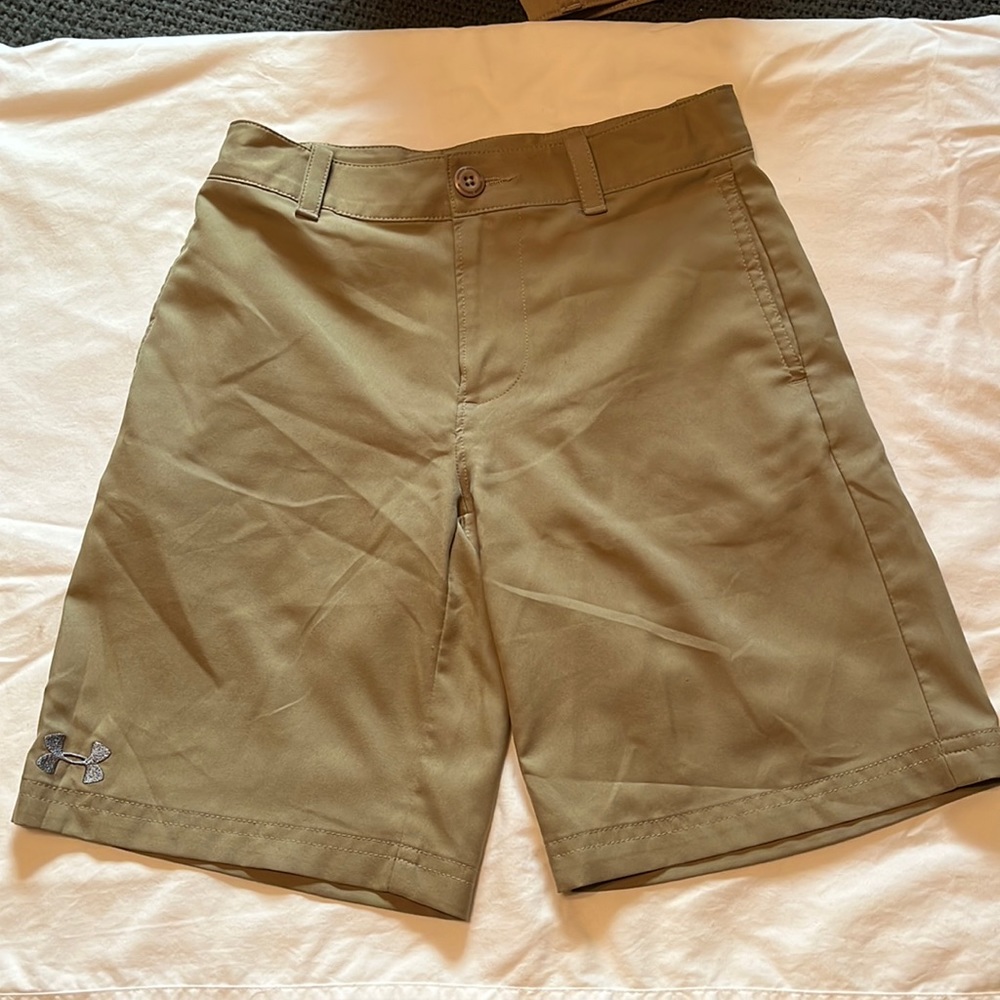 Multiple Youth Sizes Under Armour tan “Loose” golf shorts